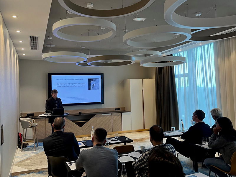 Advita Ortho's Resident and Fellow Educational Programs