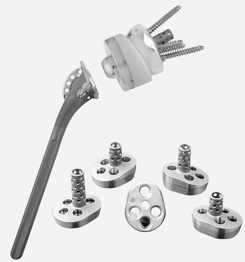 Equinoxe Fracture Stem<br />
Designed for intraoperative flexibility, the Equinoxe Platform Fracture Stem empowers surgeons to help patients with complex fractures through reverse shoulder arthroplasty and Glenoid Options