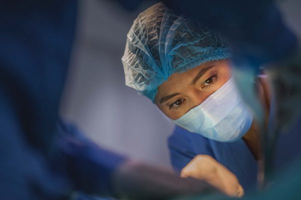 Advita Innovations Blog. Female Surgeon in surgery
